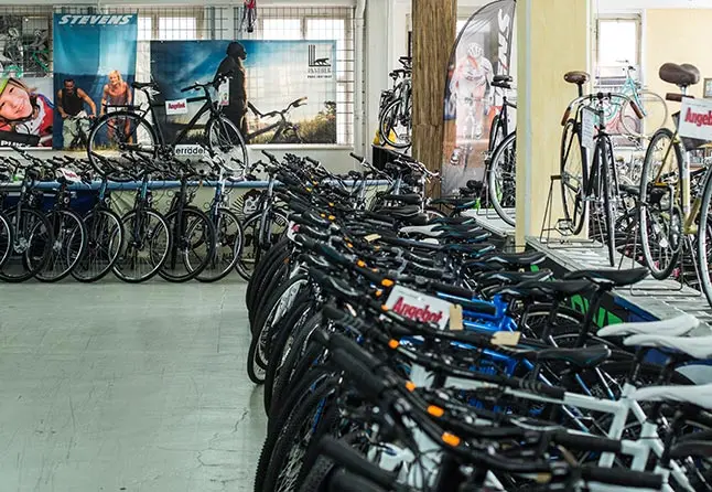 Galerie - Helmuts Fahrrad Center GmbH