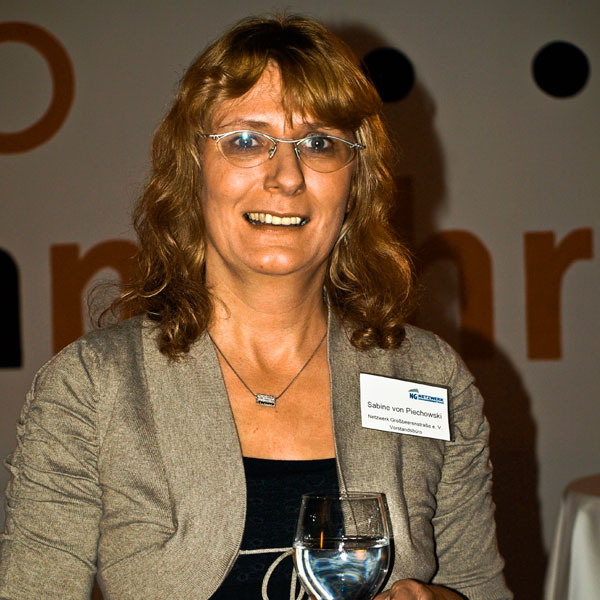 Sabine von Piechowski vom Vorstandsbüro des Vereins
